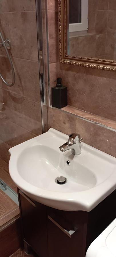 City Center Apartment In Middle Of Bratislava Eksteriør bilde